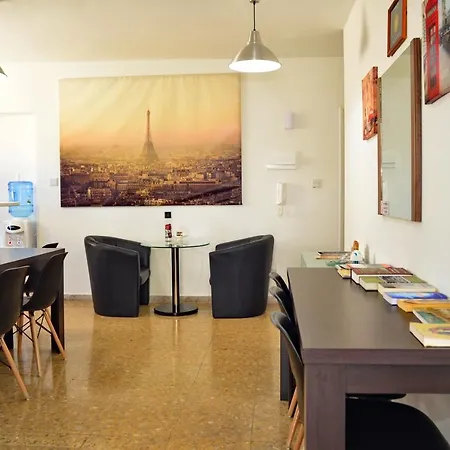 Eclectic Business & Leisure * Nikosia