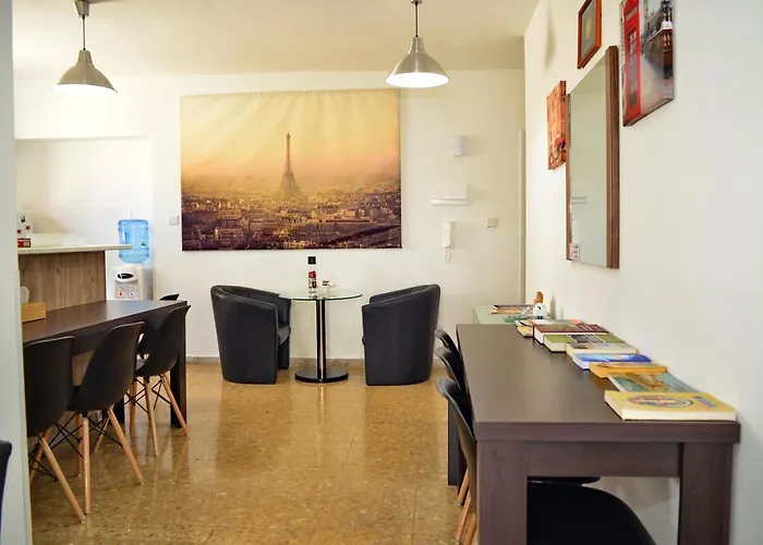 Eclectic Business & Leisure * Nicosia