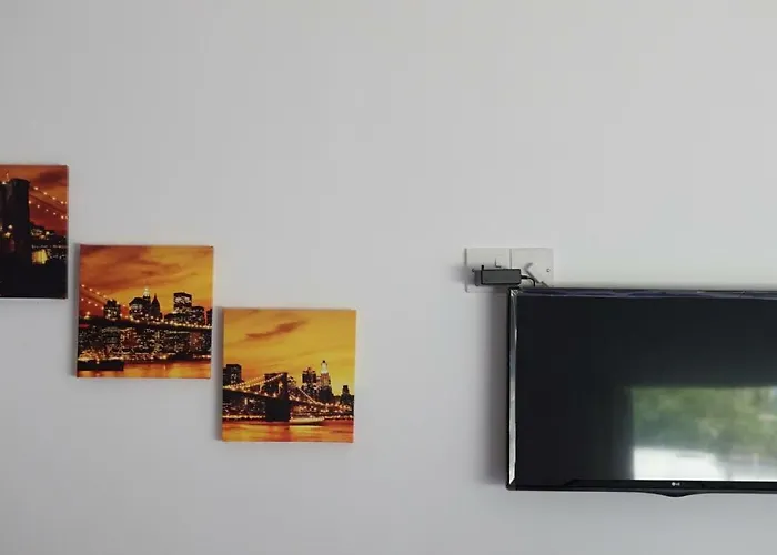 Eclectic Business & Leisure *