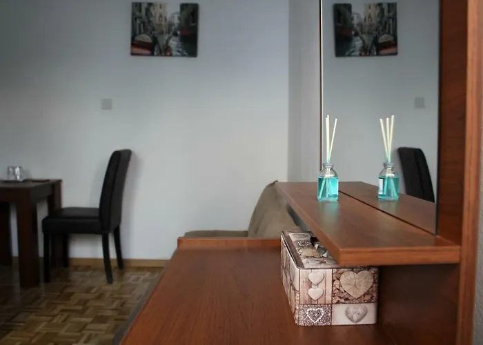 Eclectic Business & Leisure Апартаменты *